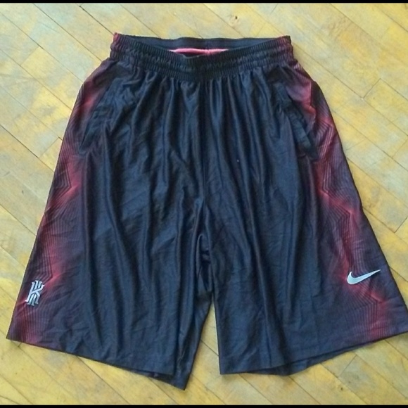 kyrie elite shorts